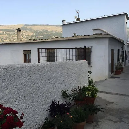 Casa Alba E Irene * Bubión
